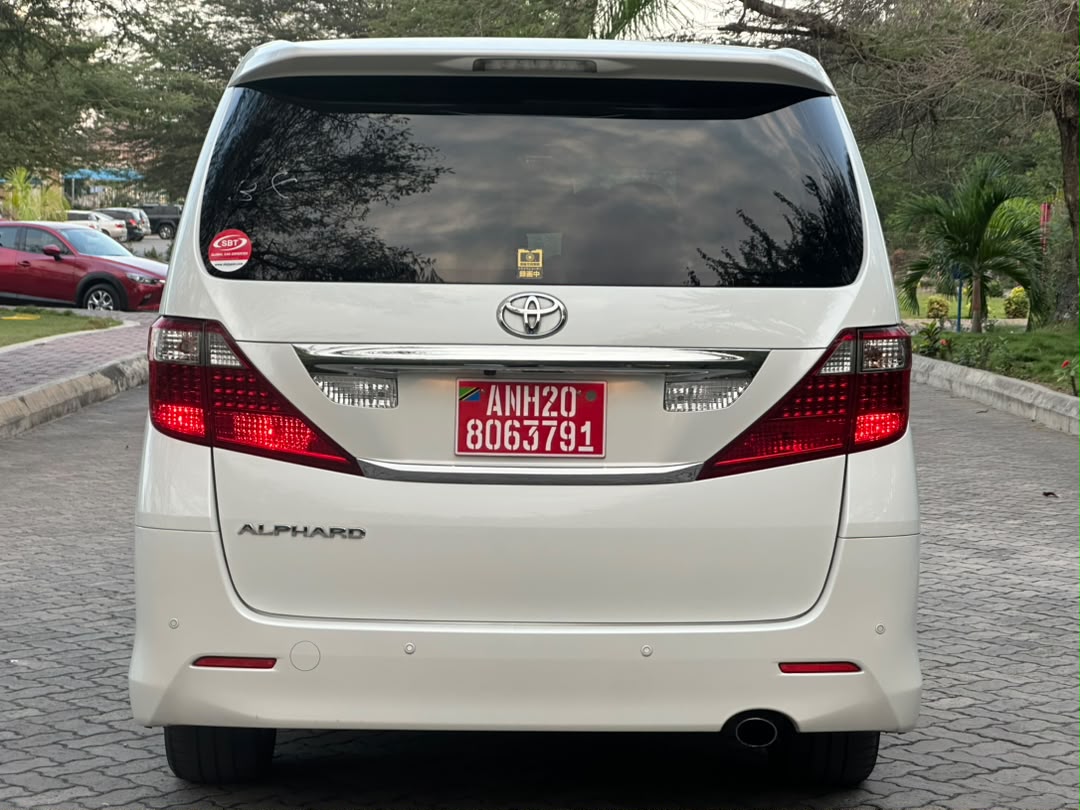TOTOTA ALPHARD thumbnail 9